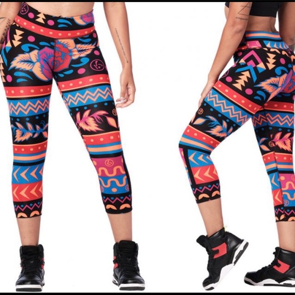 Zumba Wear 2Pc Glam Tank & Capri Leggings Set - Picture 7 of 13